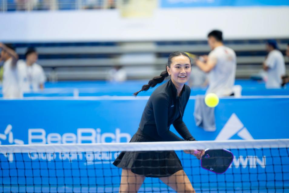 Alix Trương được mệnh danh là “nàng thơ pickleball”