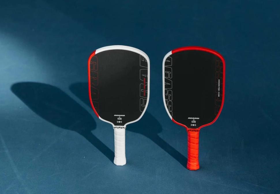 Dòng vợt Joola Agassi phục vụ tốt cho lối chơi tấn công