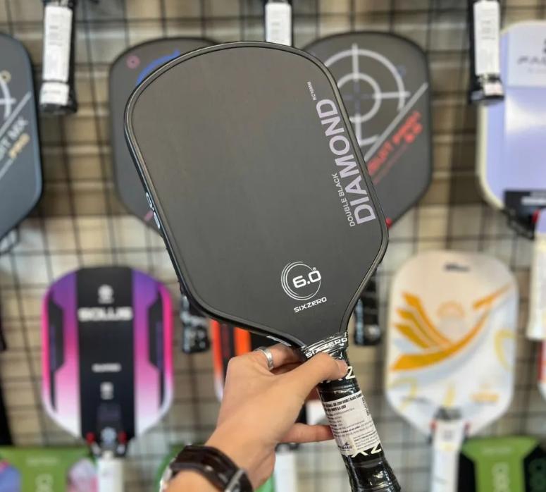 Vợt pickleball Six Zero Double Black Diamond Control 16mm