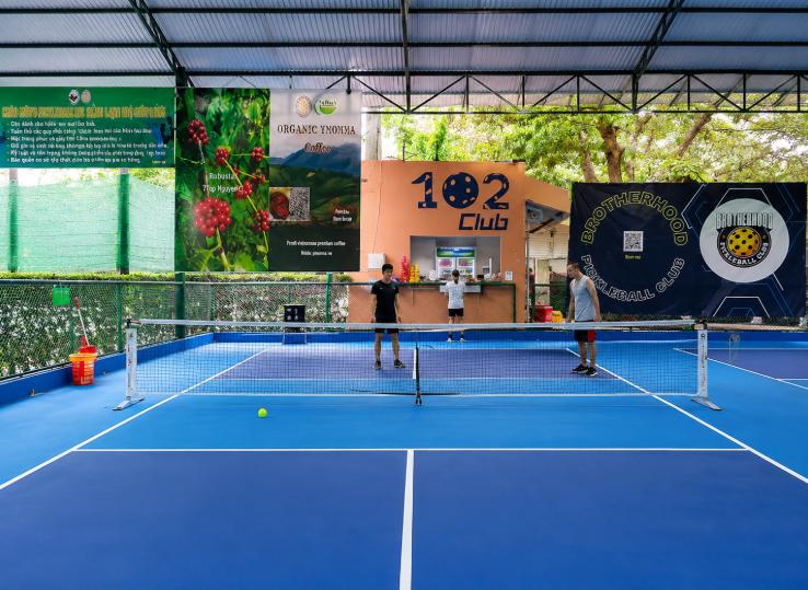Sân pickleball 102